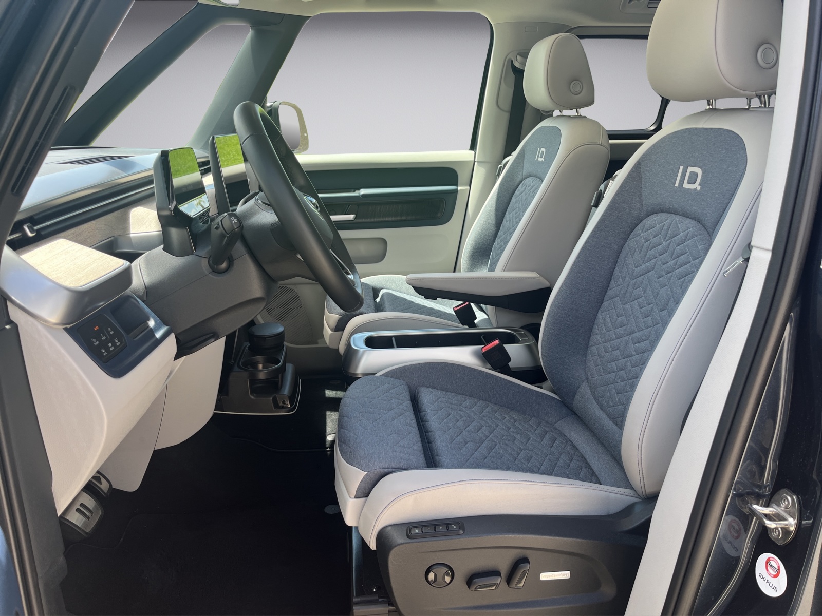VW ID.Buzz Bus LWB 91kWh Pro-image-7