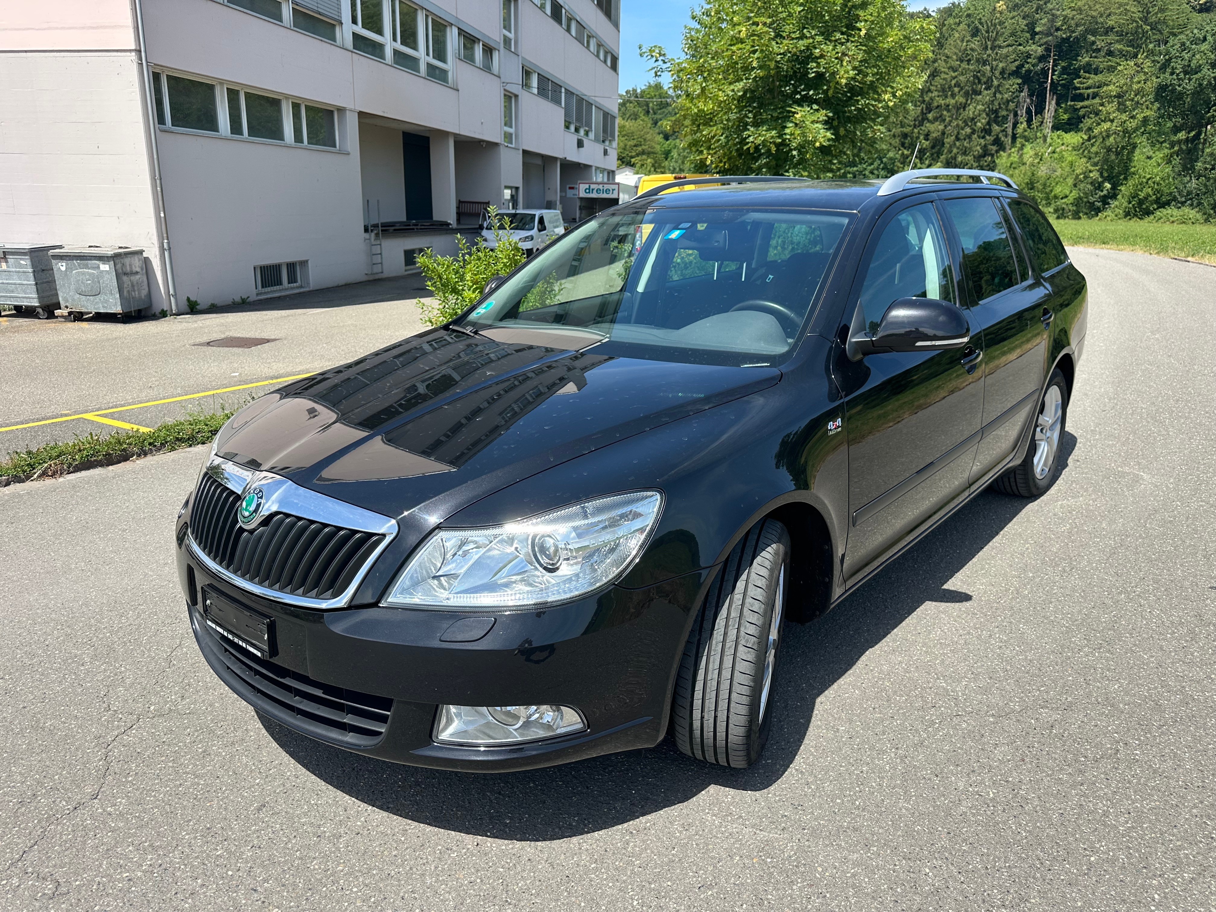 SKODA Octavia Combi 2.0 TDI AllDrive 4x4 DSG Frisch ab MFK 16..06.2026 — slika 3