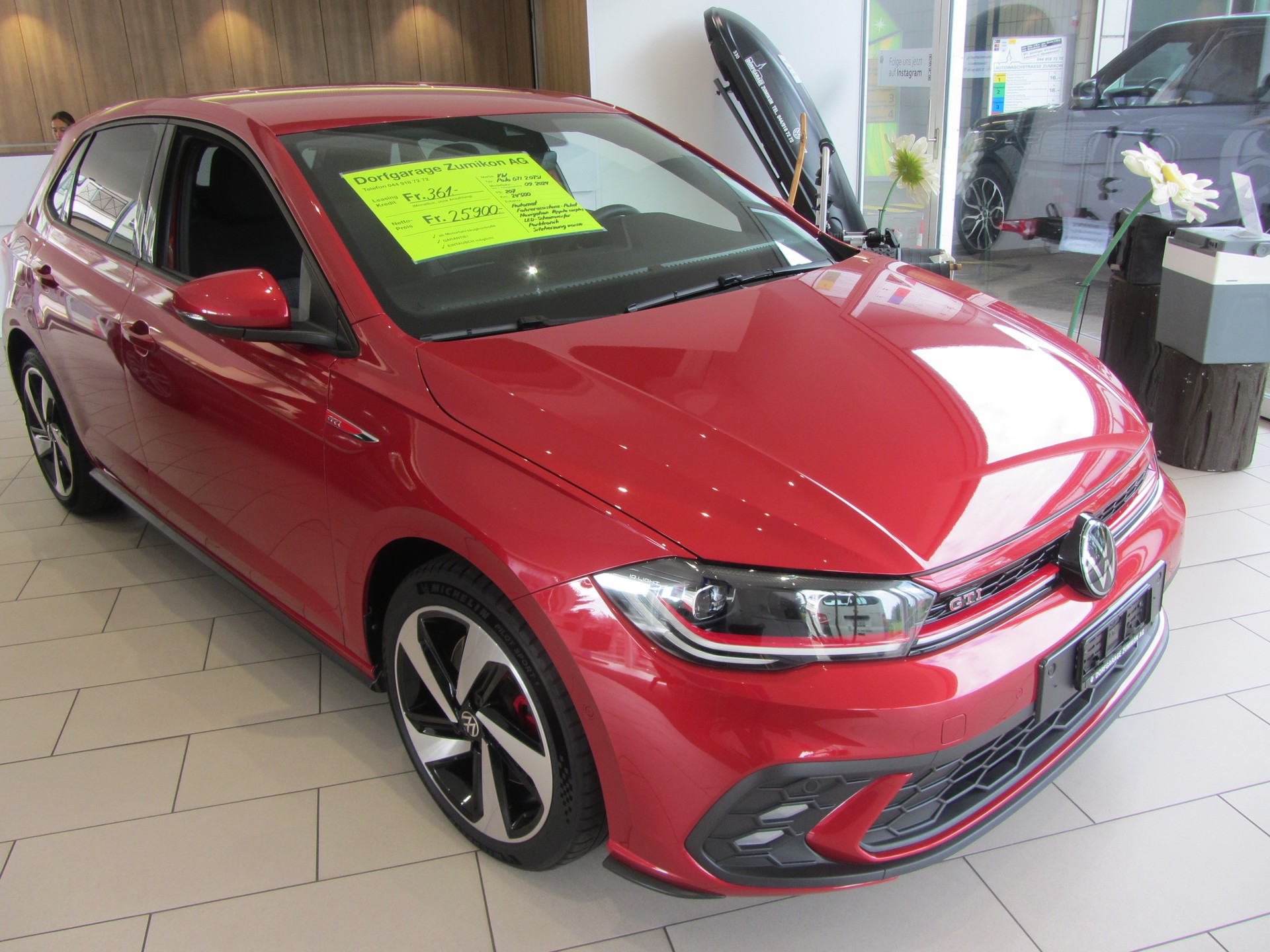 VW Polo 2.0 TSI GTI DSG-image-1