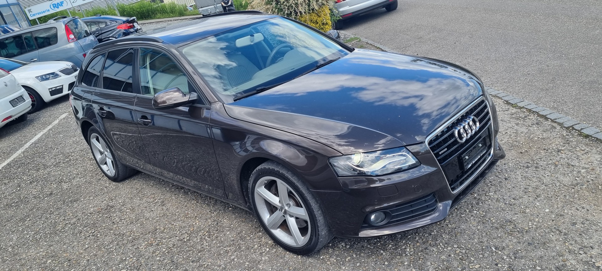 AUDI A4 Avant 3.0 TDI quattro S-tronic-image-1