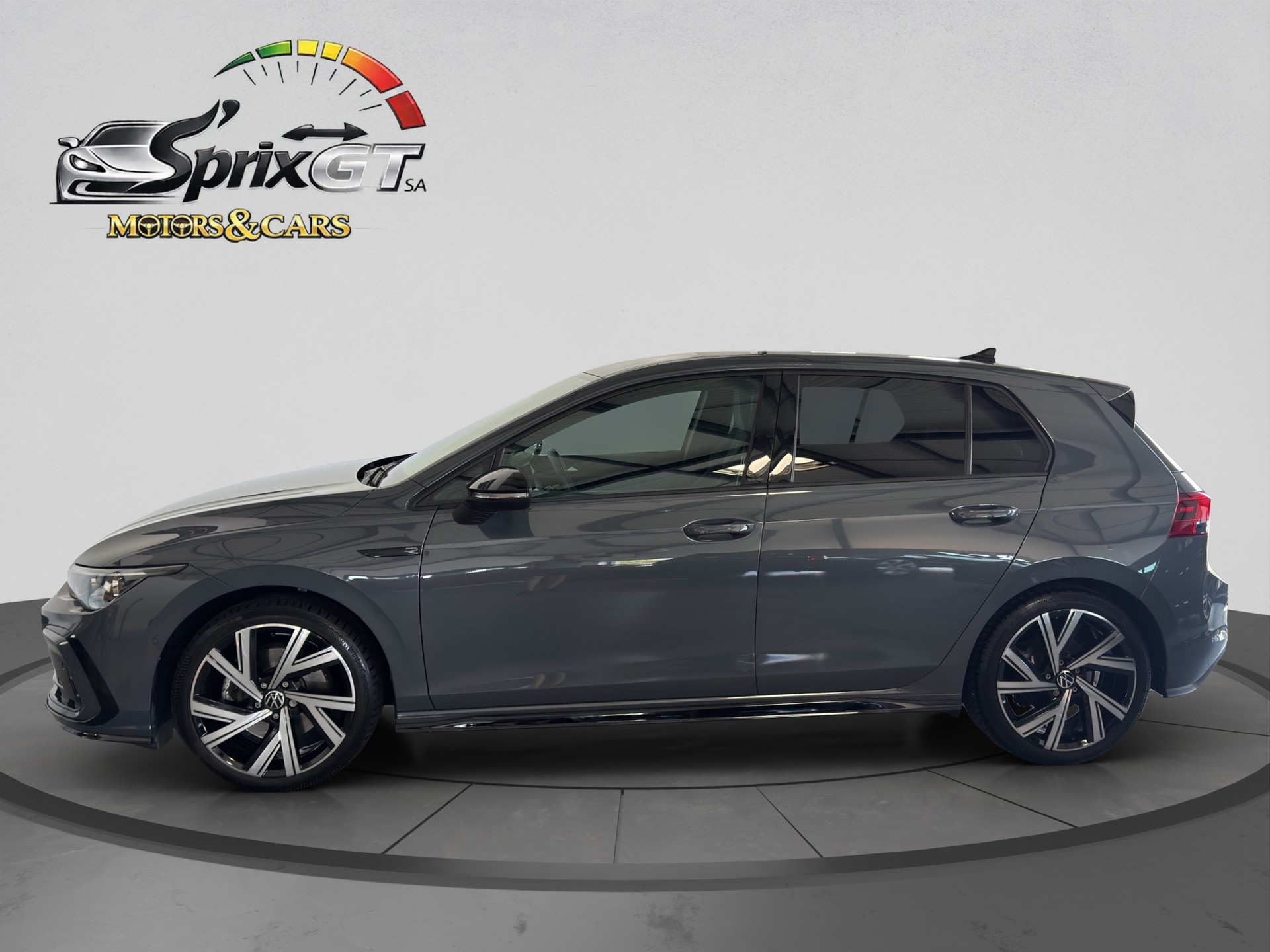 VW Golf 2.0 TDI R-Line DSG 4Motion-showroom-element-1