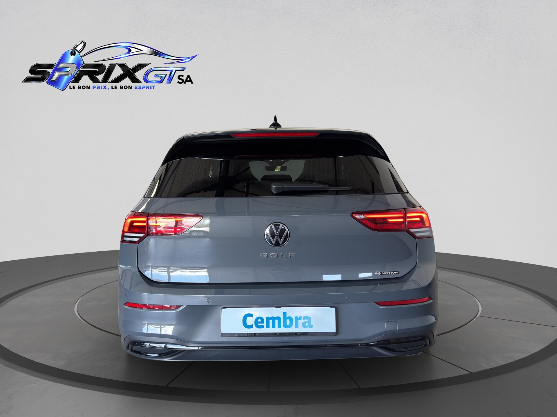 VW Golf 2.0 TDI R-Line DSG 4Motion-image-6