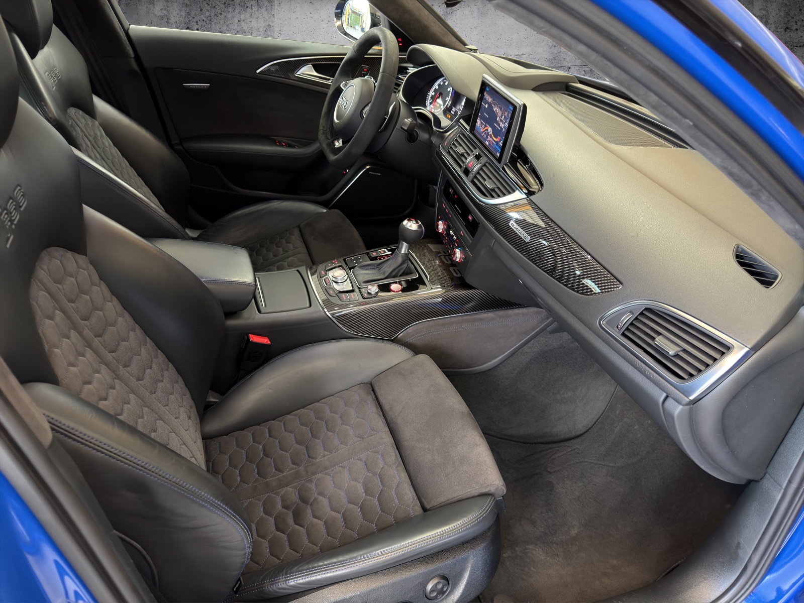 AUDI RS6 NOGARO EDITION 1/150 *ABT 705 PS*320 km/h* Avant 4.0 TFSI V8 performance quattro-image-22