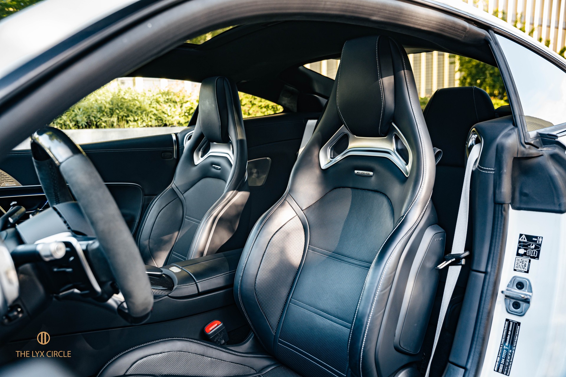 MERCEDES-BENZ AMG GT 63 4Matic+ Executive Edition-image-9