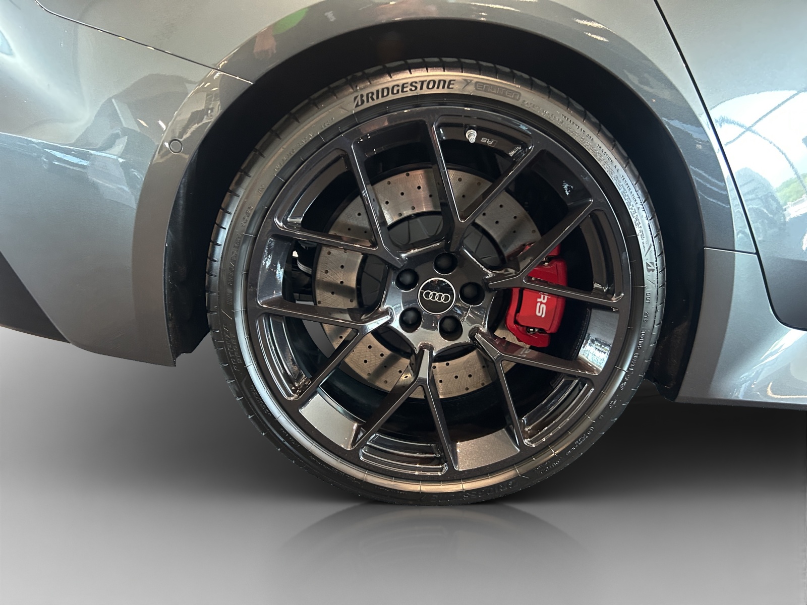 AUDI RS 5 Avant TFSI 470 kW Tiptronic quattro-image-13