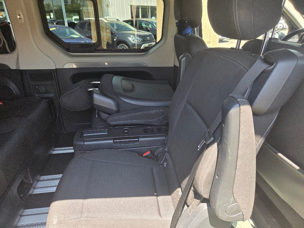 RENAULT Trafic Blue dCi 150 Spaceclass-image-8