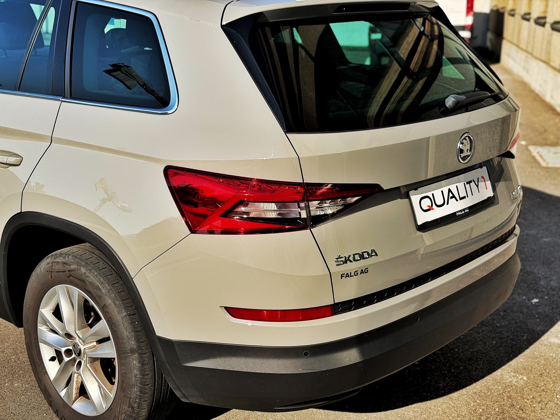 SKODA Kodiaq 2.0 TDI CR Active 4x4 DSG-image-12