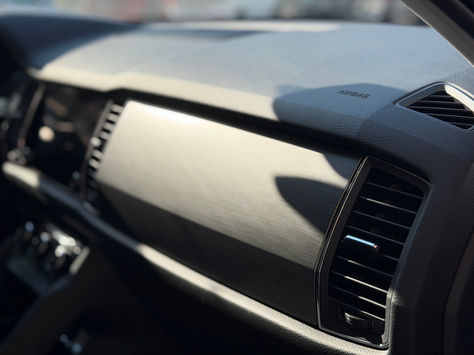 SKODA Kodiaq 2.0 TDI CR Active 4x4 DSG-image-31
