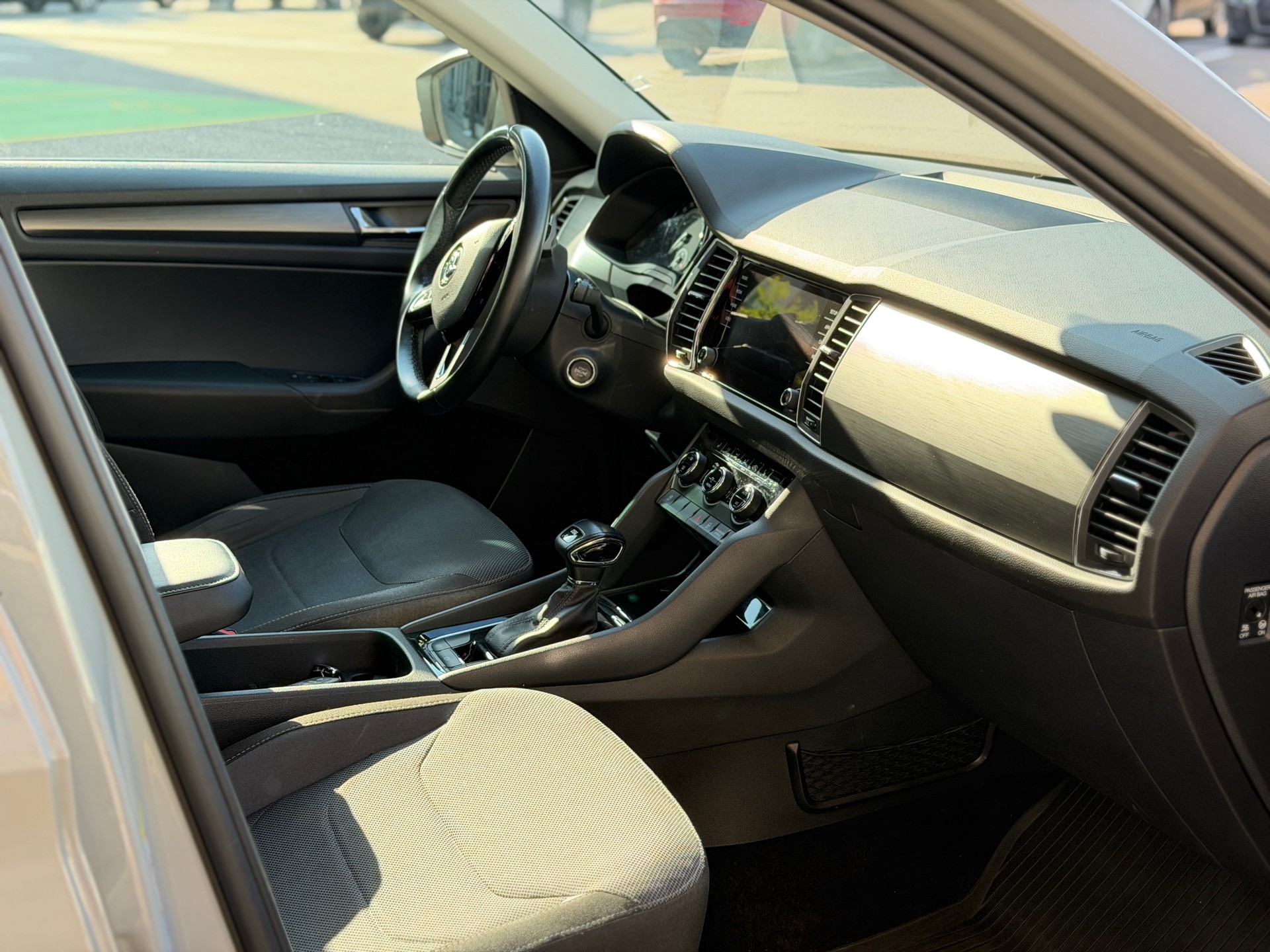 SKODA Kodiaq 2.0 TDI CR Active 4x4 DSG-image-27
