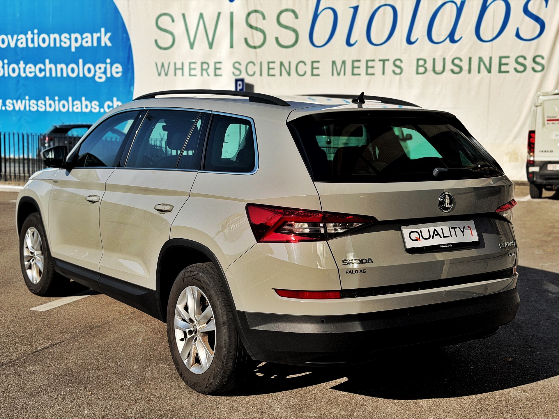 SKODA Kodiaq 2.0 TDI CR Active 4x4 DSG-image-2