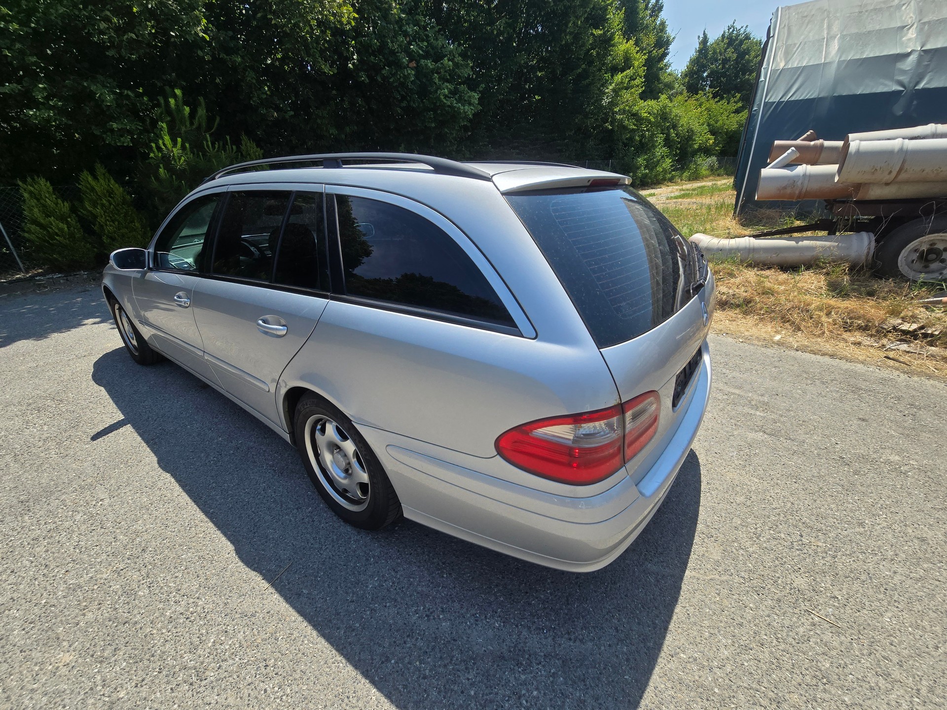 MERCEDES-BENZ E 270 CDI Classic-image-5