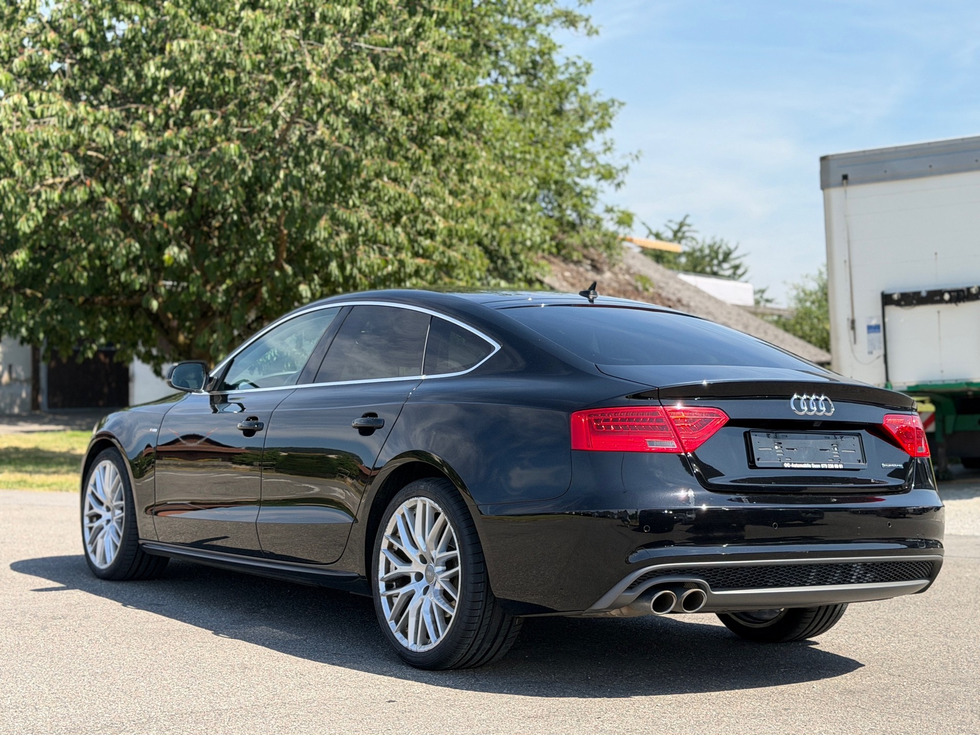 AUDI A5 Sportback 2.0 TDI quattro S-tronic-image-5