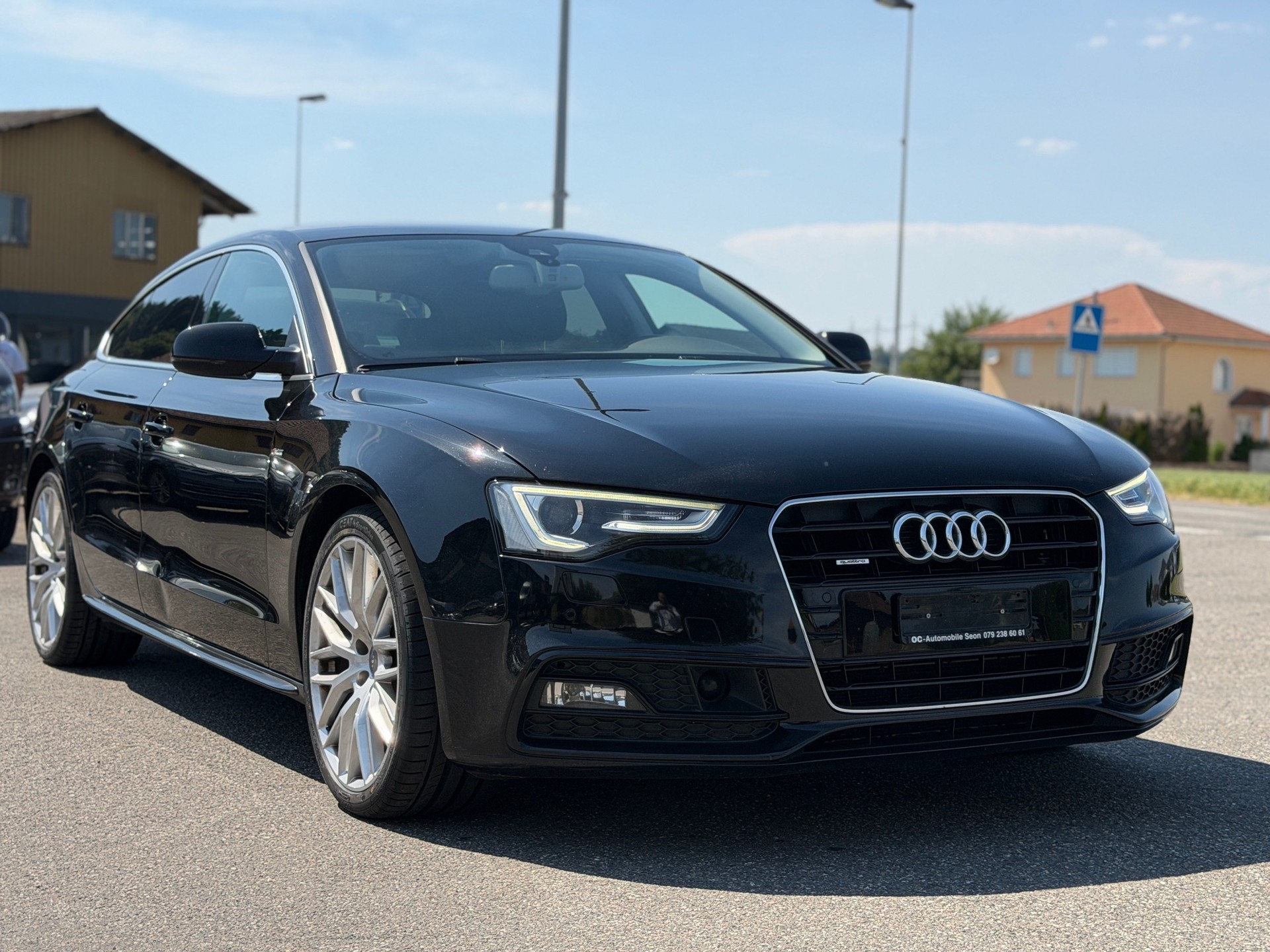 AUDI A5 Sportback 2.0 TDI quattro S-tronic-image-2