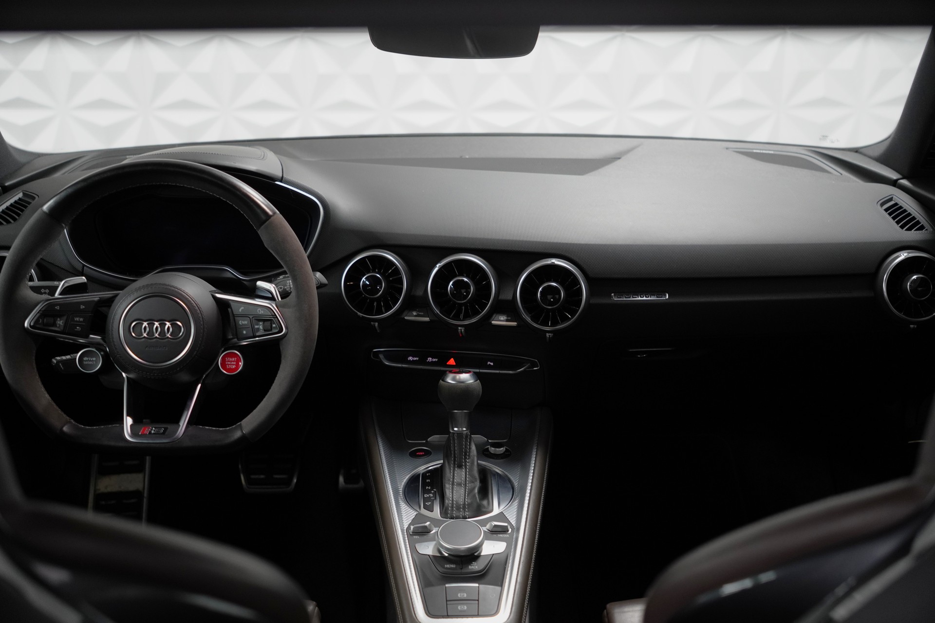 AUDI TT RS Coupé 2.5 TFSI quattro S-tronic-image-12