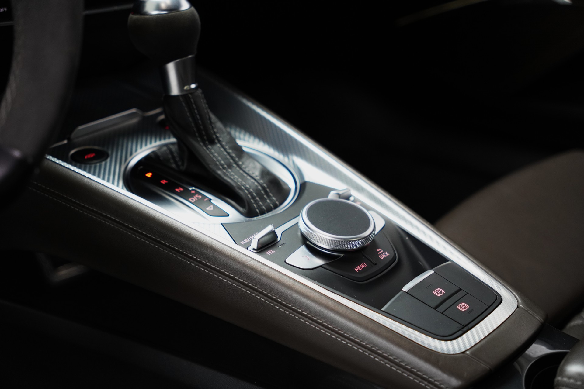 AUDI TT RS Coupé 2.5 TFSI quattro S-tronic-image-14