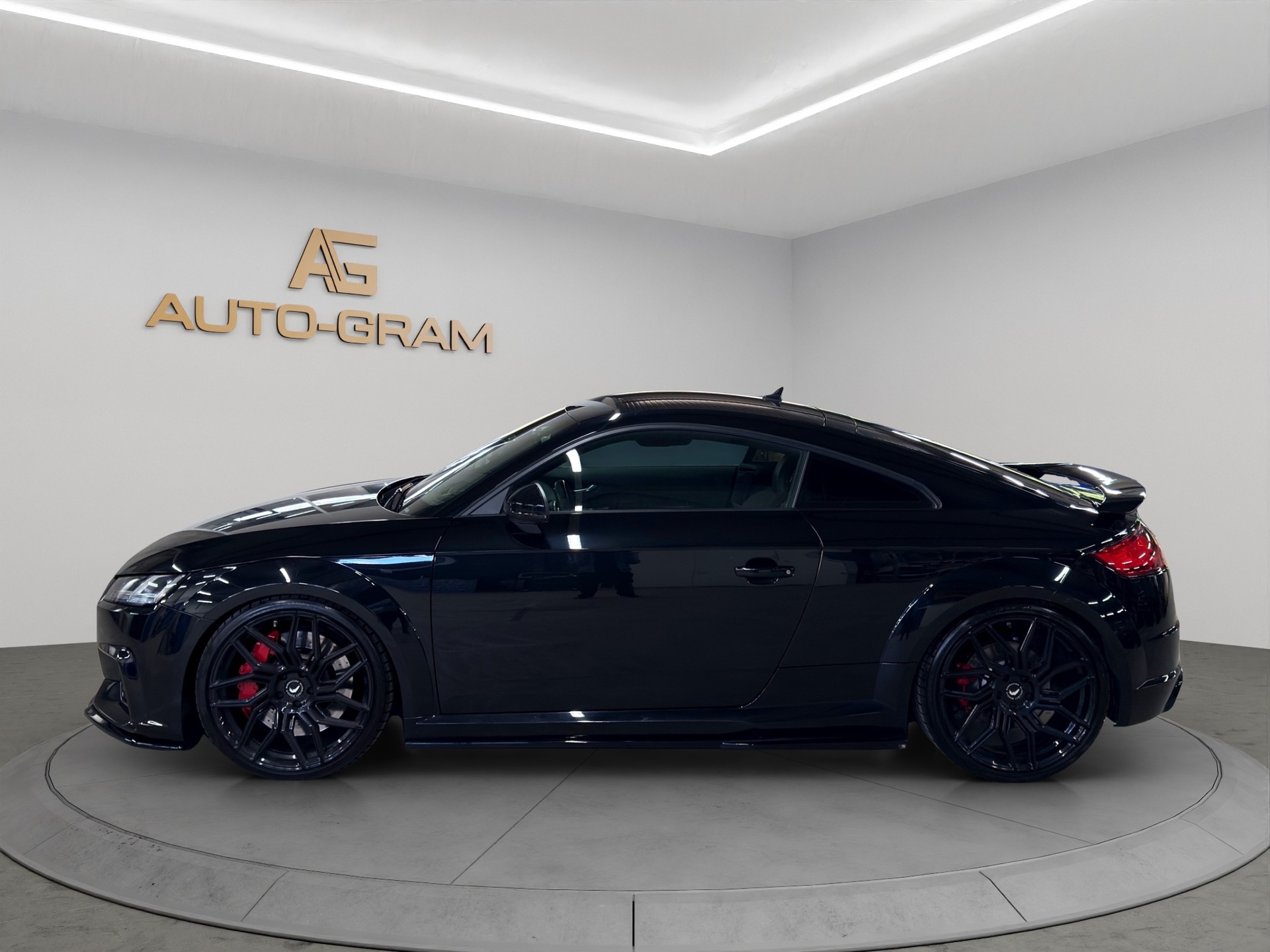 AUDI TT RS Coupé 2.5 TFSI quattro S-tronic-image-2