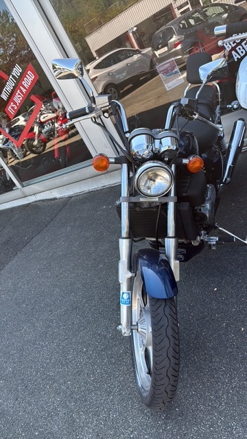 HONDA VF 750 C J-showroom-element-3