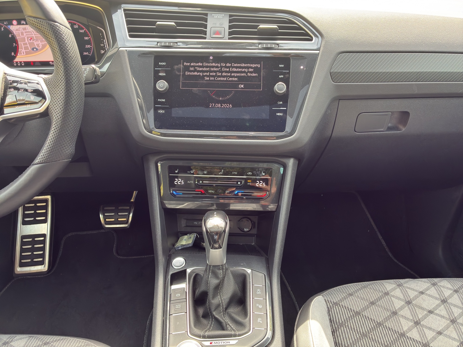 VW Tiguan 2.0TSI R-Line 4Motion DSG-image-10
