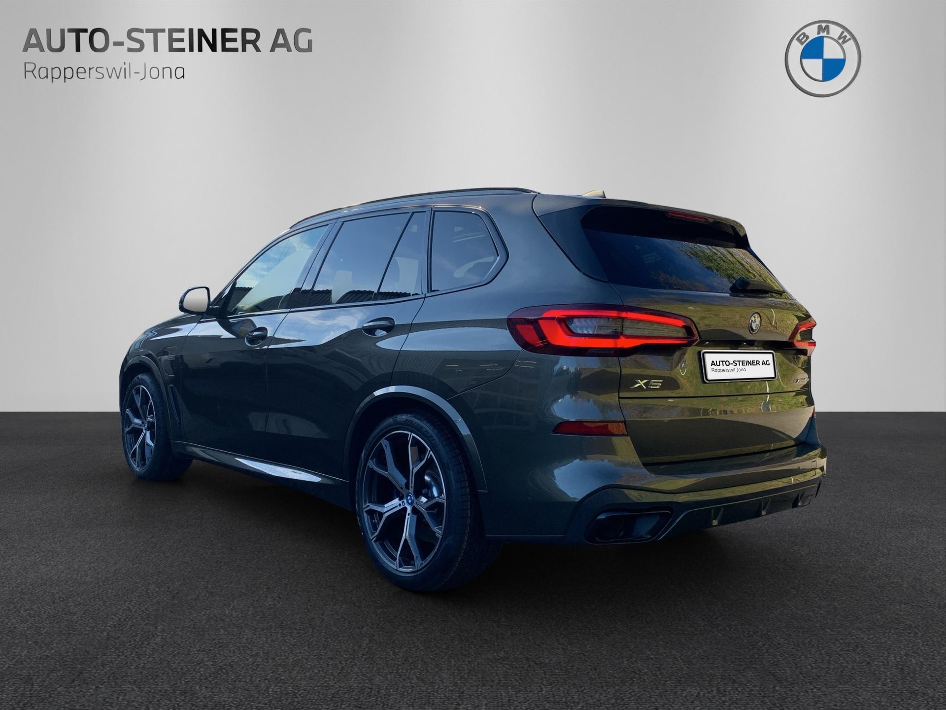 BMW X5 xDrive 45e M Sport Steptronic-image-2