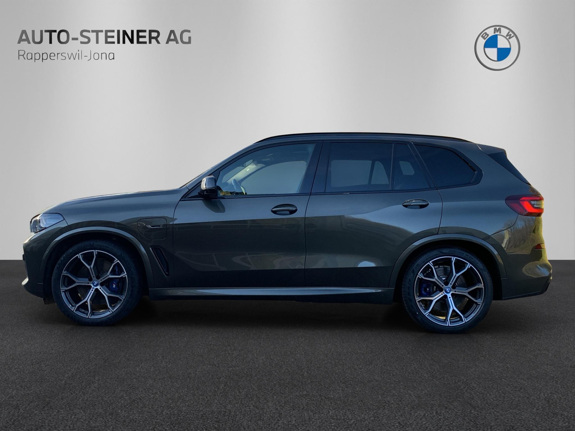 BMW X5 xDrive 45e M Sport Steptronic-image-1