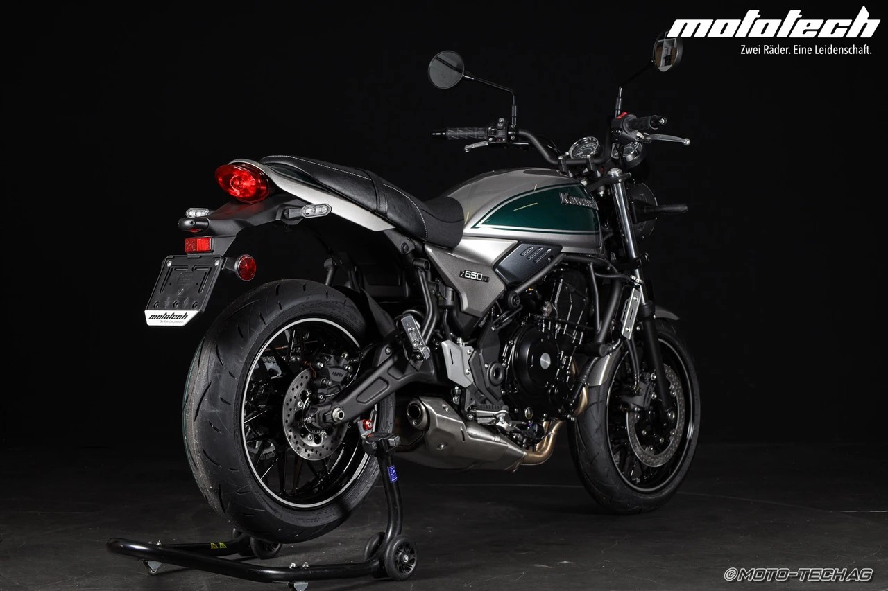 KAWASAKI Z 650 RS-showroom-element-1