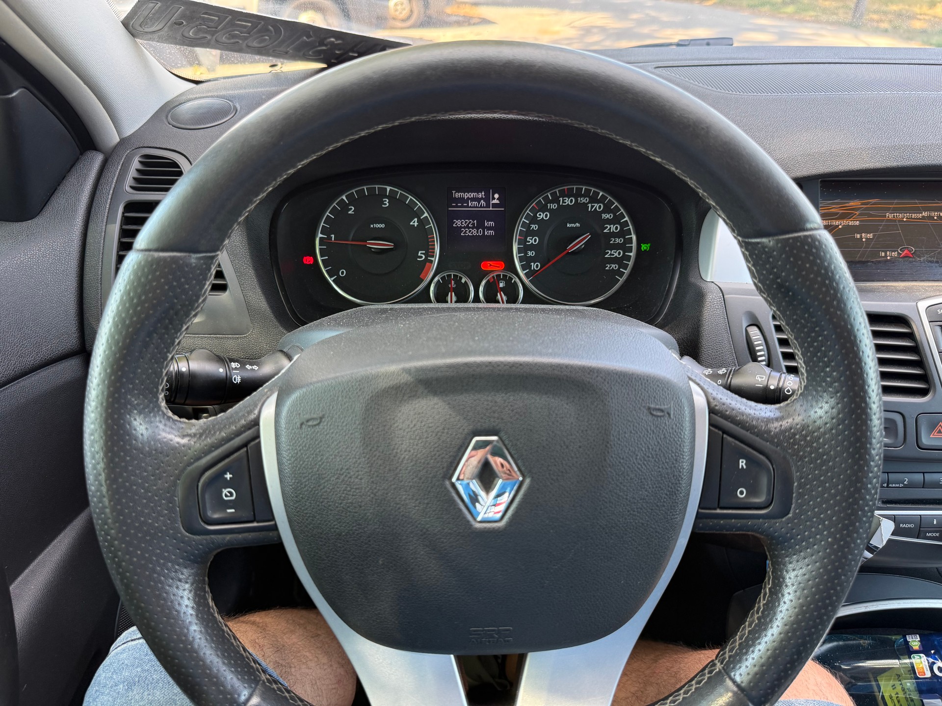RENAULT Laguna Grandtour 2.0 dCi GT-image-11