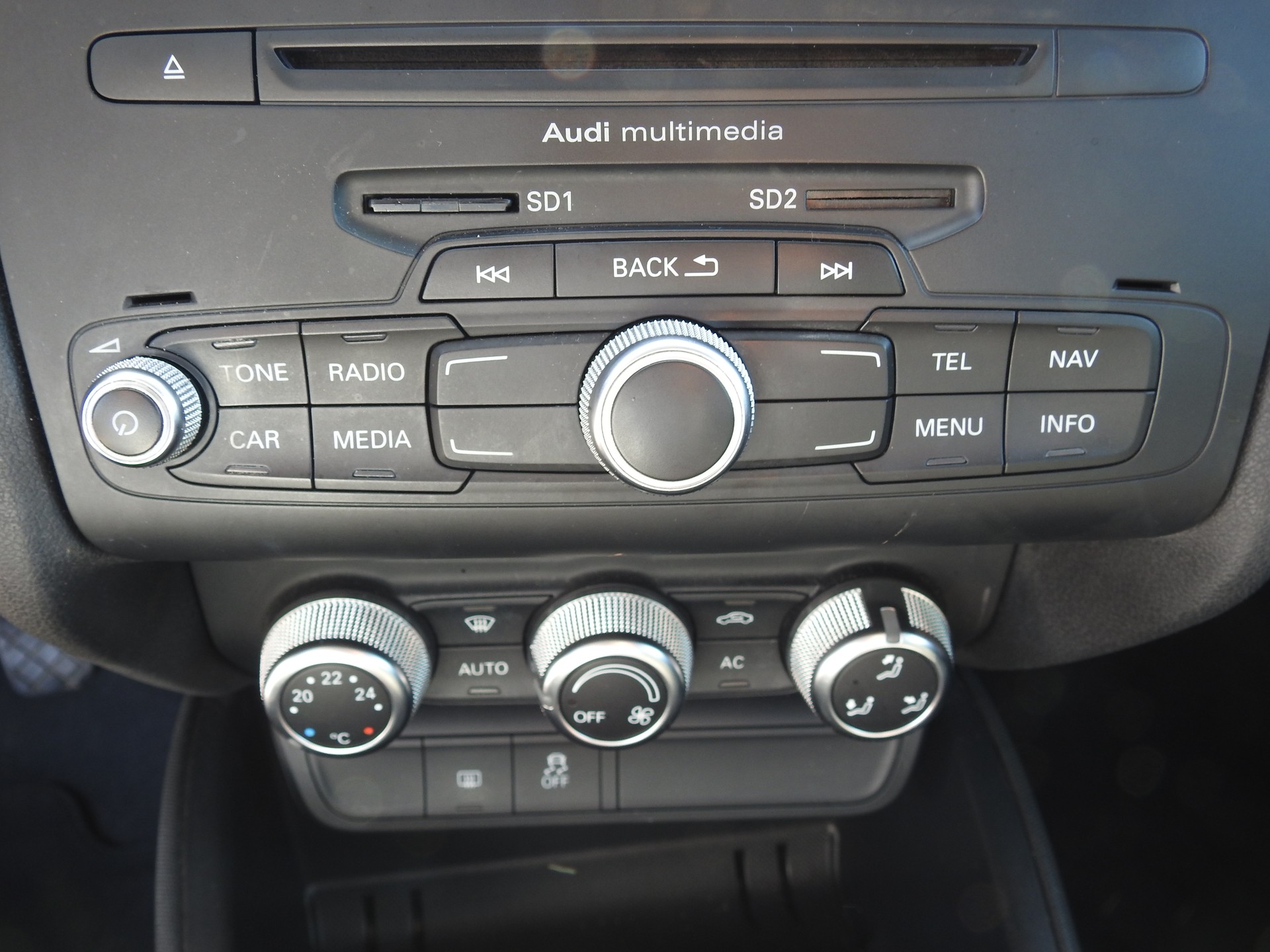 AUDI A1 1.6 TDI Ambition-image-20