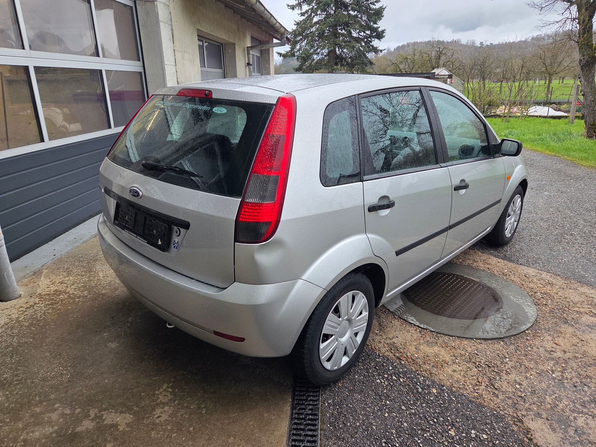 FORD FIESTA-image-1