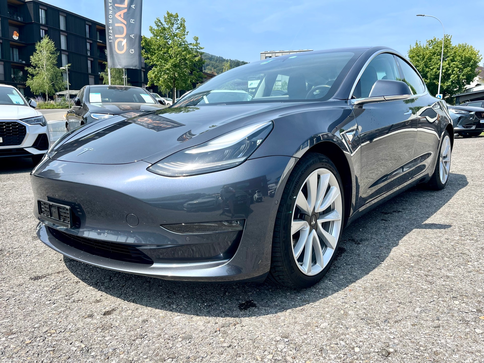 TESLA Model 3 Long Range Dual Motor AWD*CH-Fahrzeug*-image-3