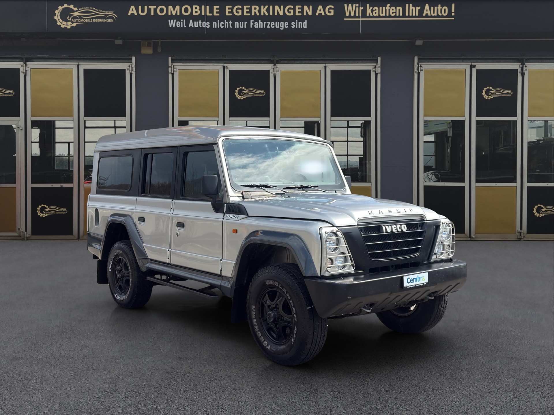 IVECO Massif 25S18-image-2