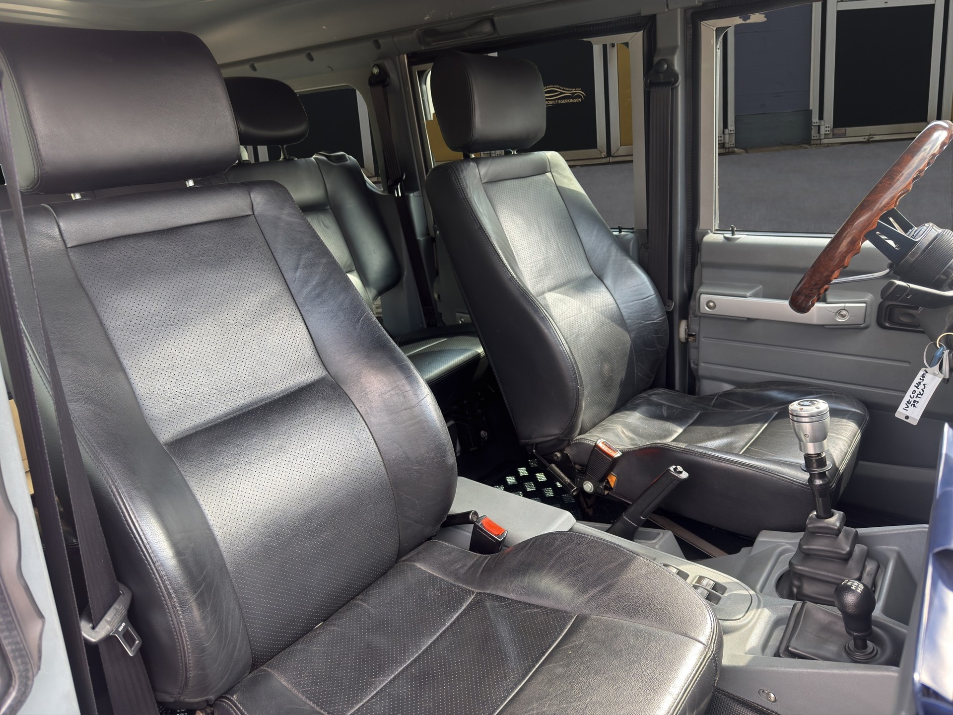IVECO Massif 25S18-image-9