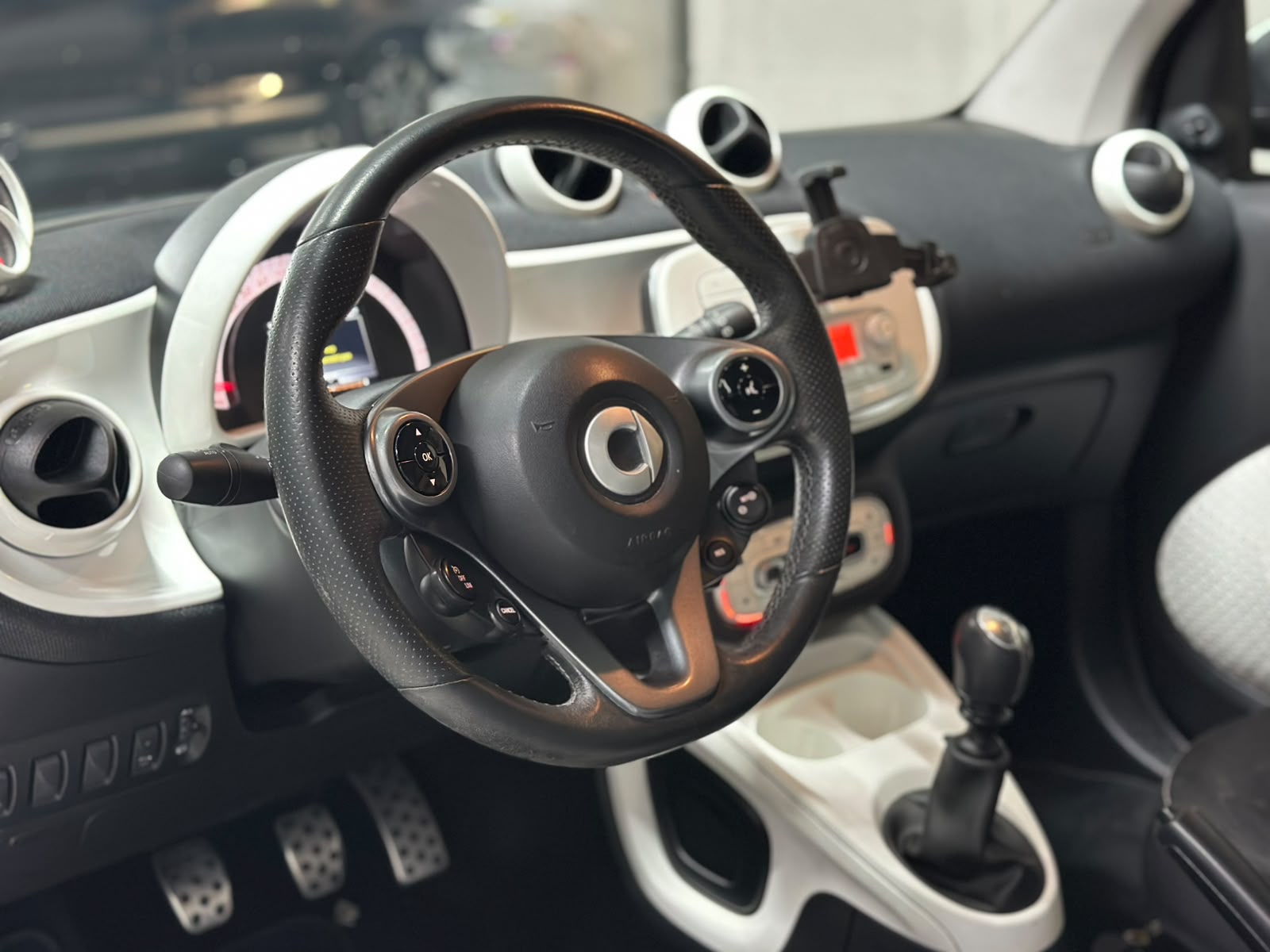 SMART fortwo-image-7