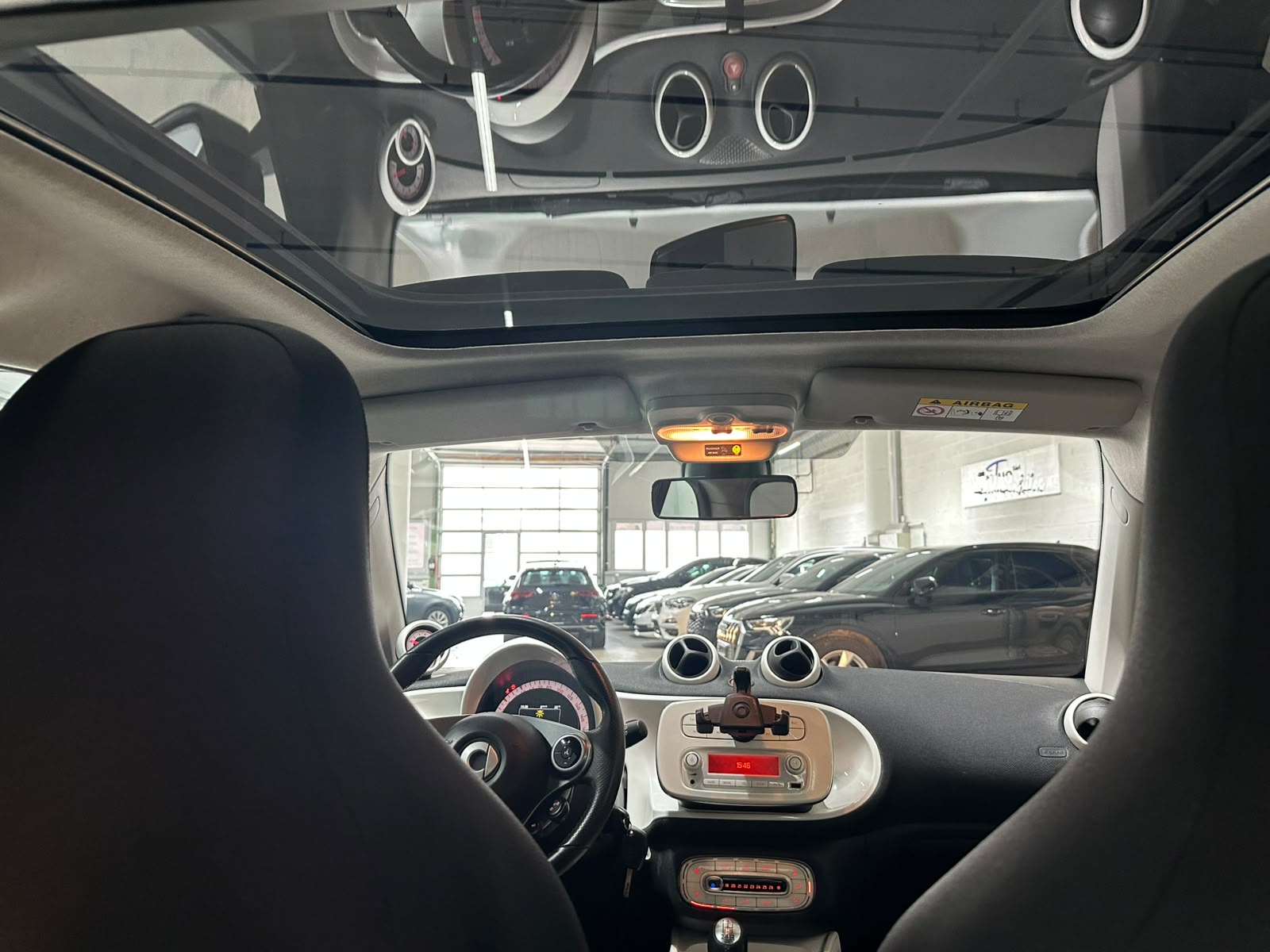 SMART fortwo-image-9