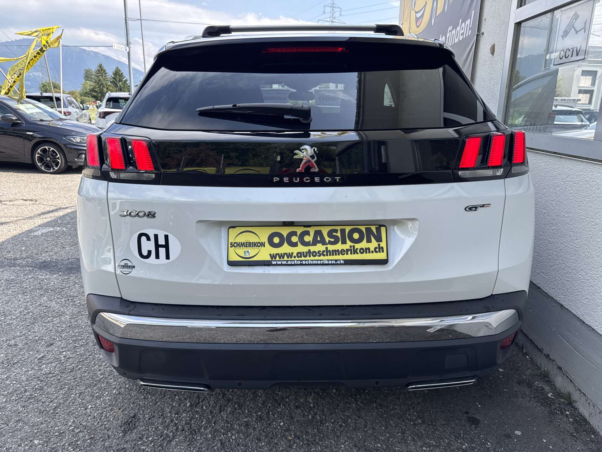 PEUGEOT 3008 2.0 BlueHDi GT EAT-Automat-image-3