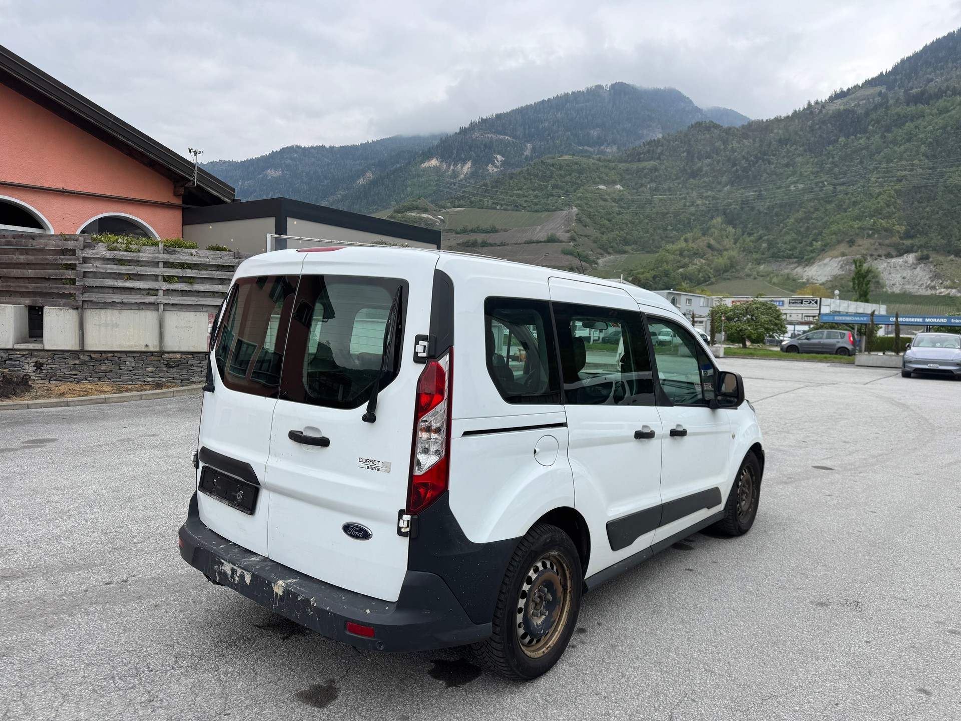FORD Transit Connect Combi T220 1.5 TDCi Ambiente-image-4