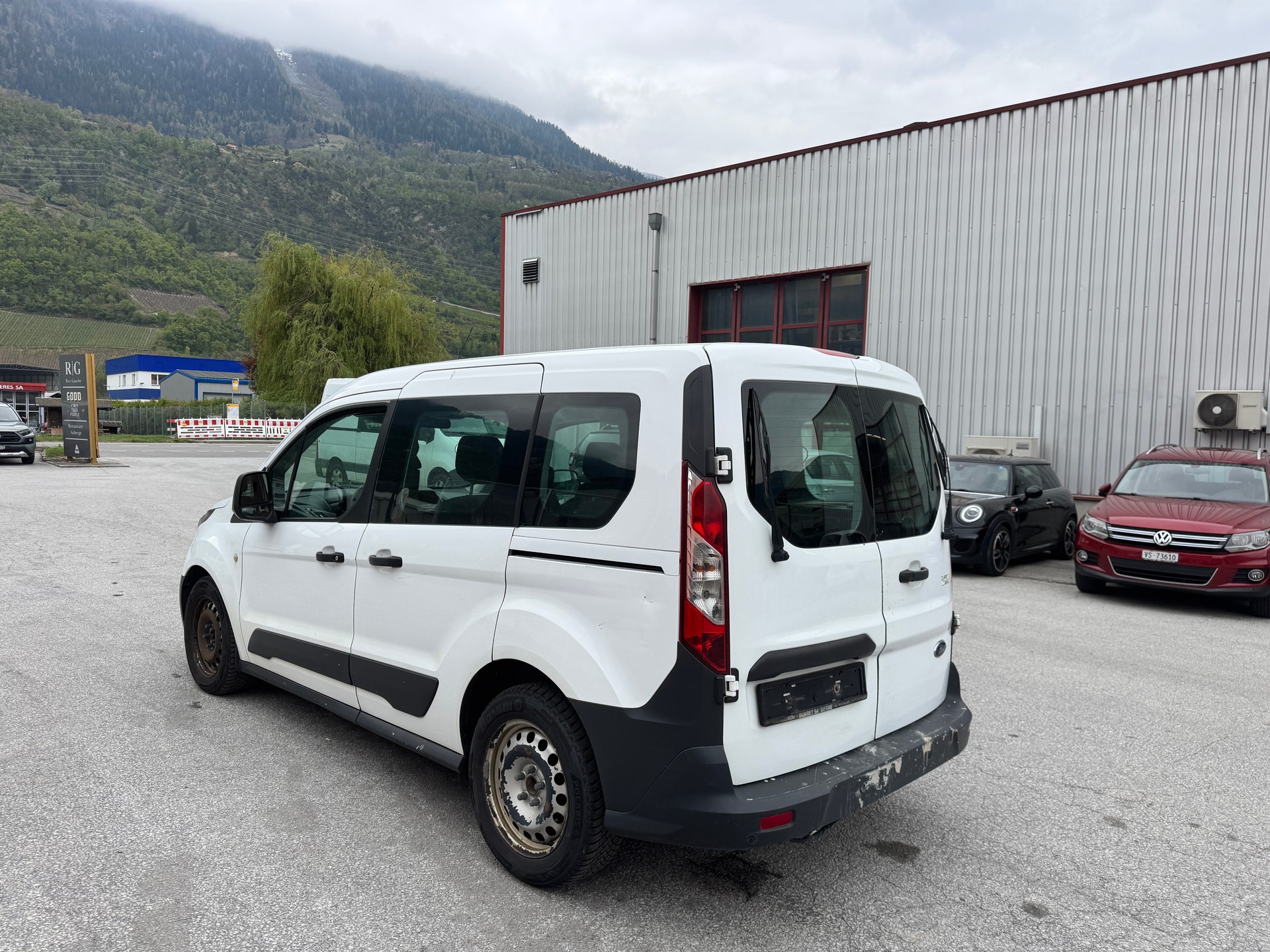 FORD Transit Connect Combi T220 1.5 TDCi Ambiente-image-3