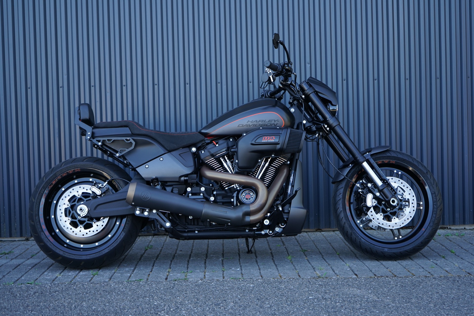HARLEY-DAVIDSON FXDRS 114 ABS