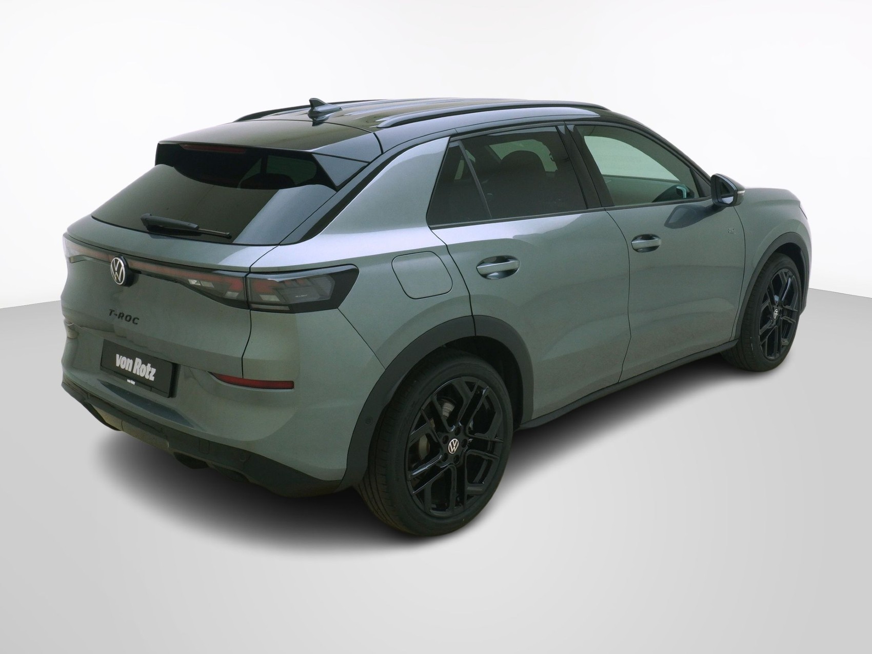 VW T-Roc 1.5 eTSI R-Line DSG-image-5