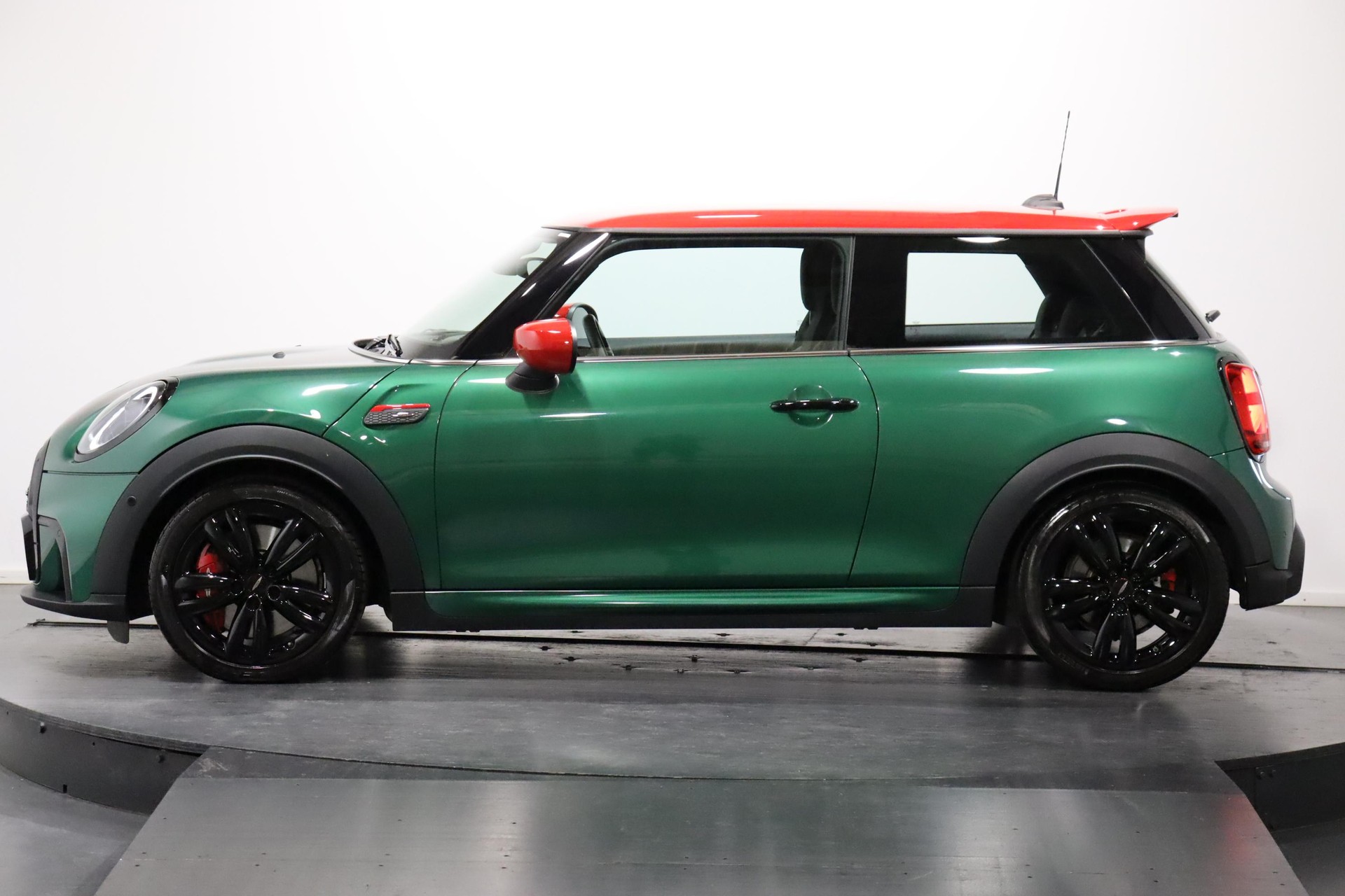 MINI F56 2.0i John Cooper Works SAG-image-1