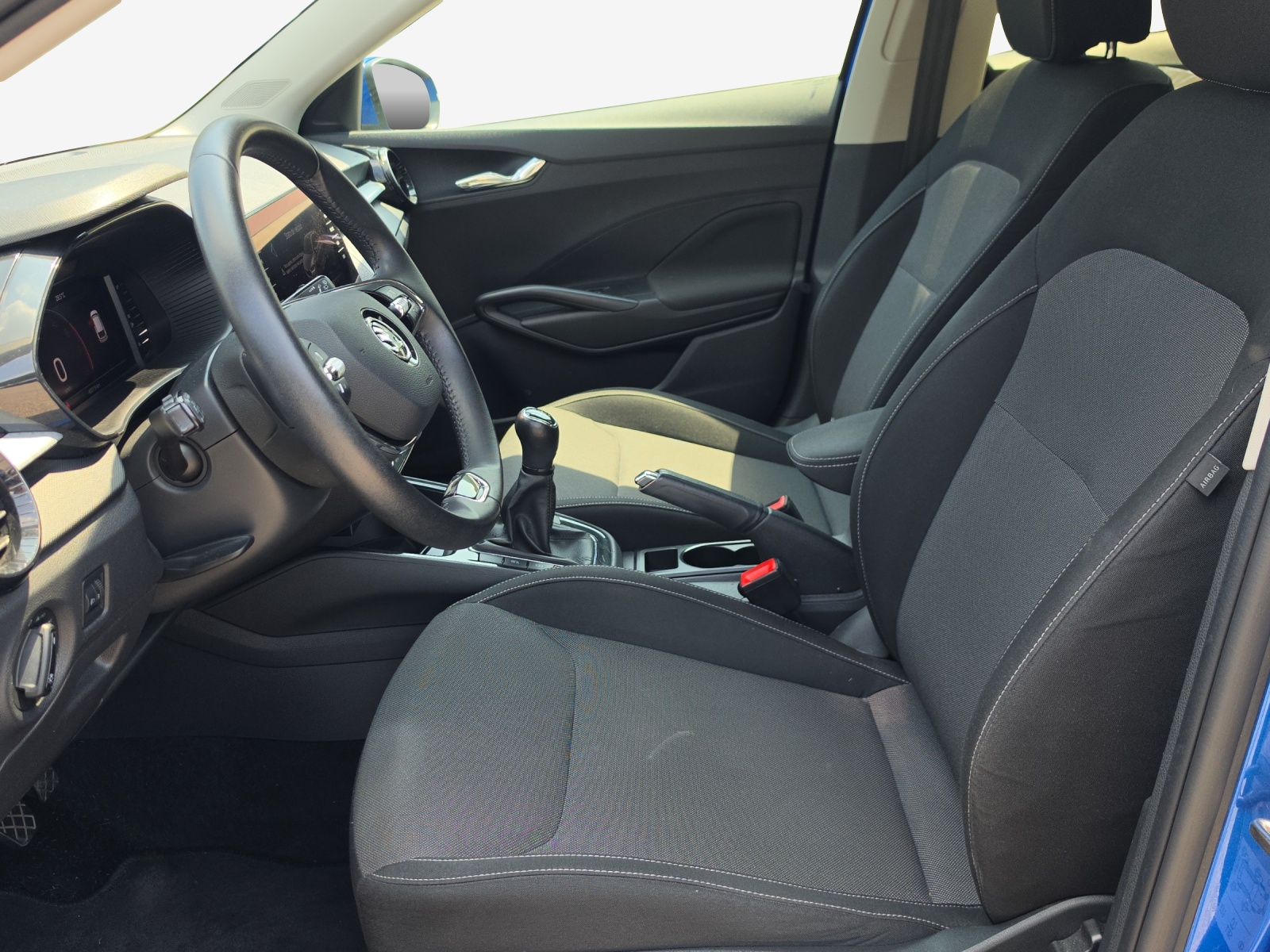 SKODA Fabia 1.0 TSI Ambition-image-7