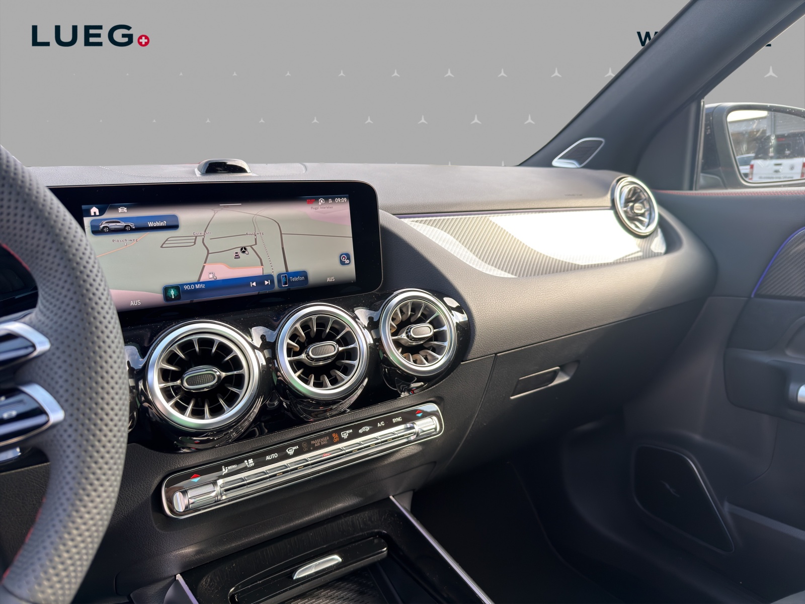 MERCEDES-BENZ GLA 200 Night Star 7G-DCT-image-9