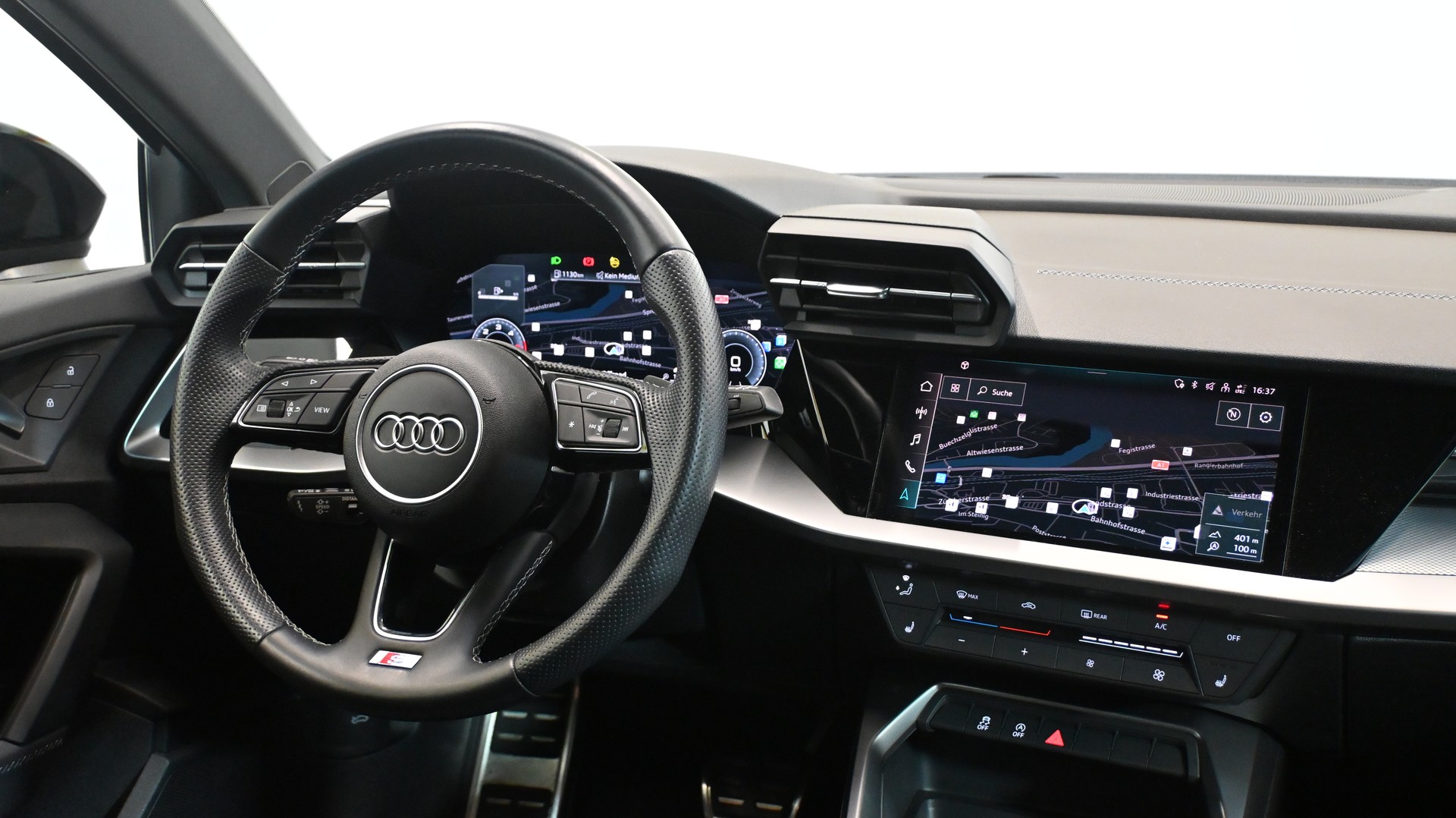 AUDI A3 Sportback 40 TDI S line S-tronic quattro-image-4