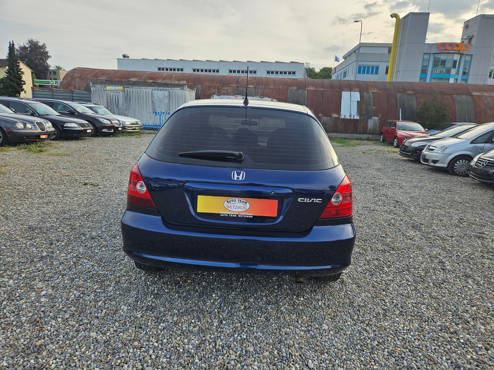 HONDA Civic 1.6i ES-image-5