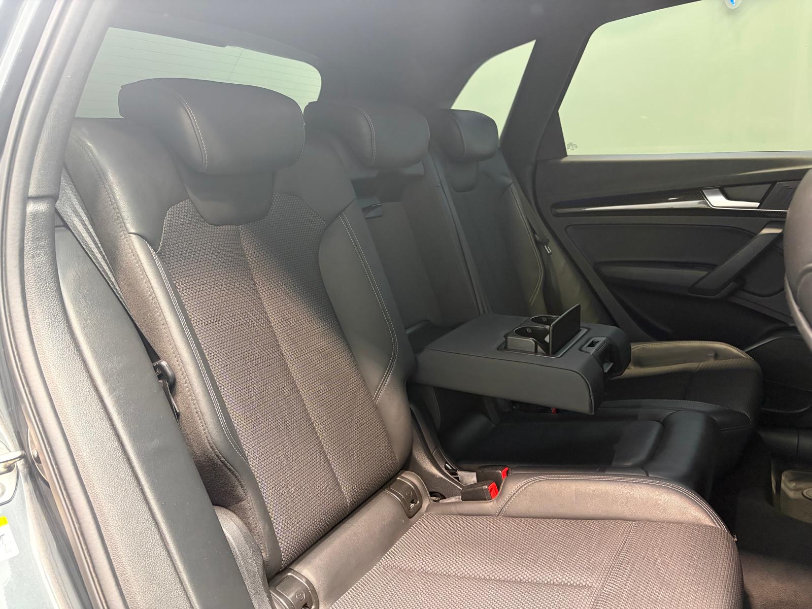 AUDI Q5 45 TFSI sport quattro S-tronic - Pack S-Line Compétition-image-14