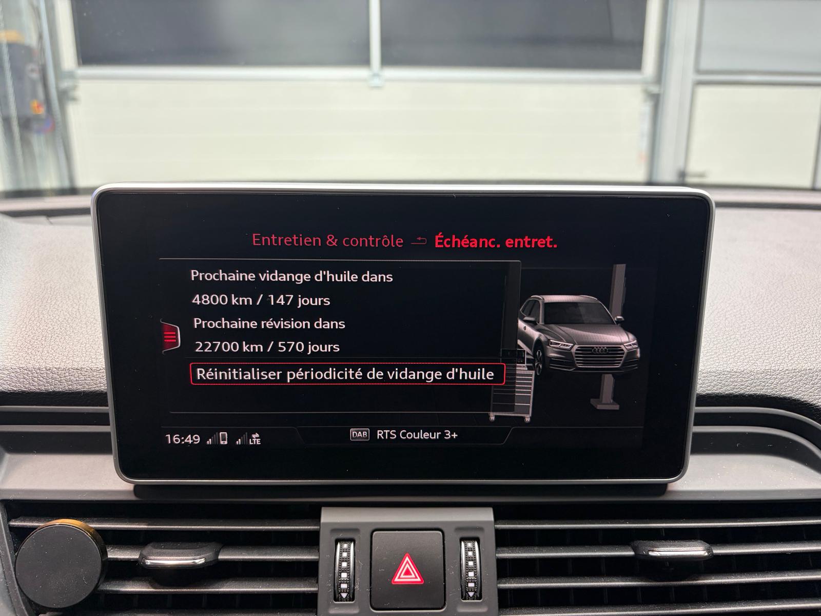 AUDI Q5 45 TFSI sport quattro S-tronic - Pack S-Line Compétition-image-22