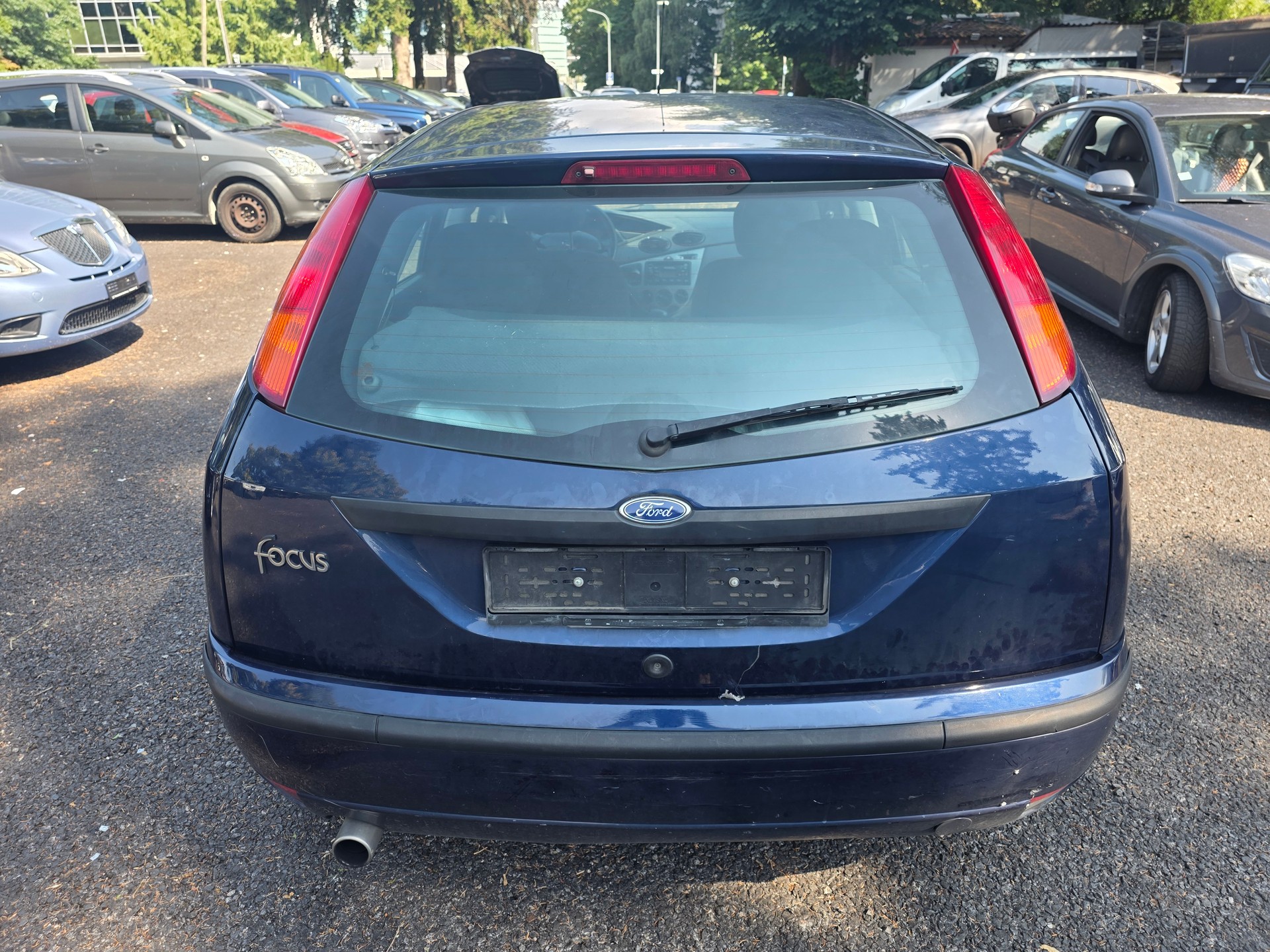 FORD Focus 1.6i 16V Ghia-image-4