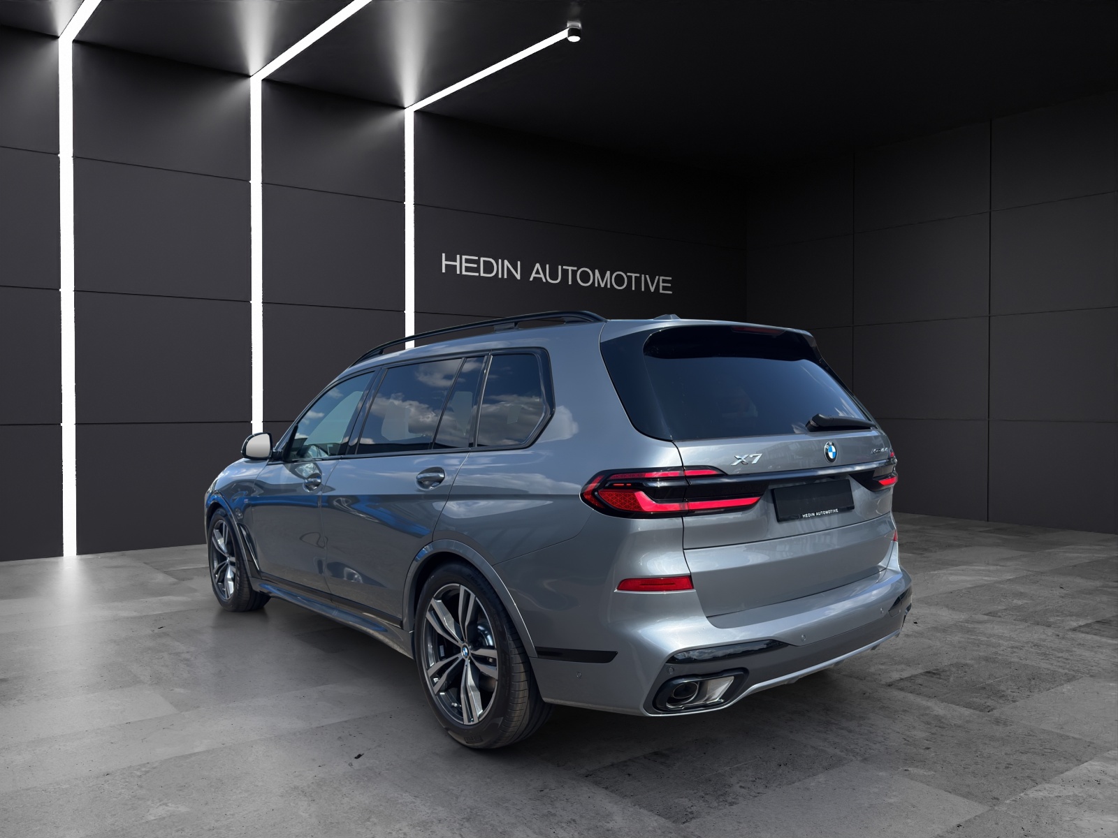 BMW X7 xDrive 48V 40d M Sport Pro Steptronic-image-17