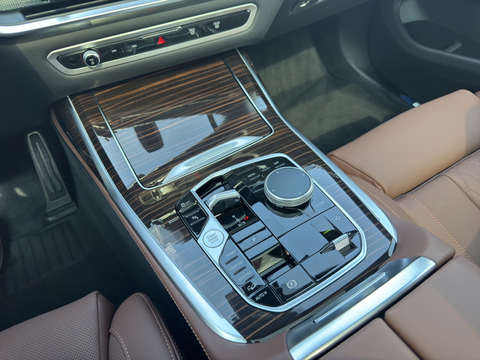 BMW X7 xDrive 48V 40d M Sport Pro Steptronic-image-9