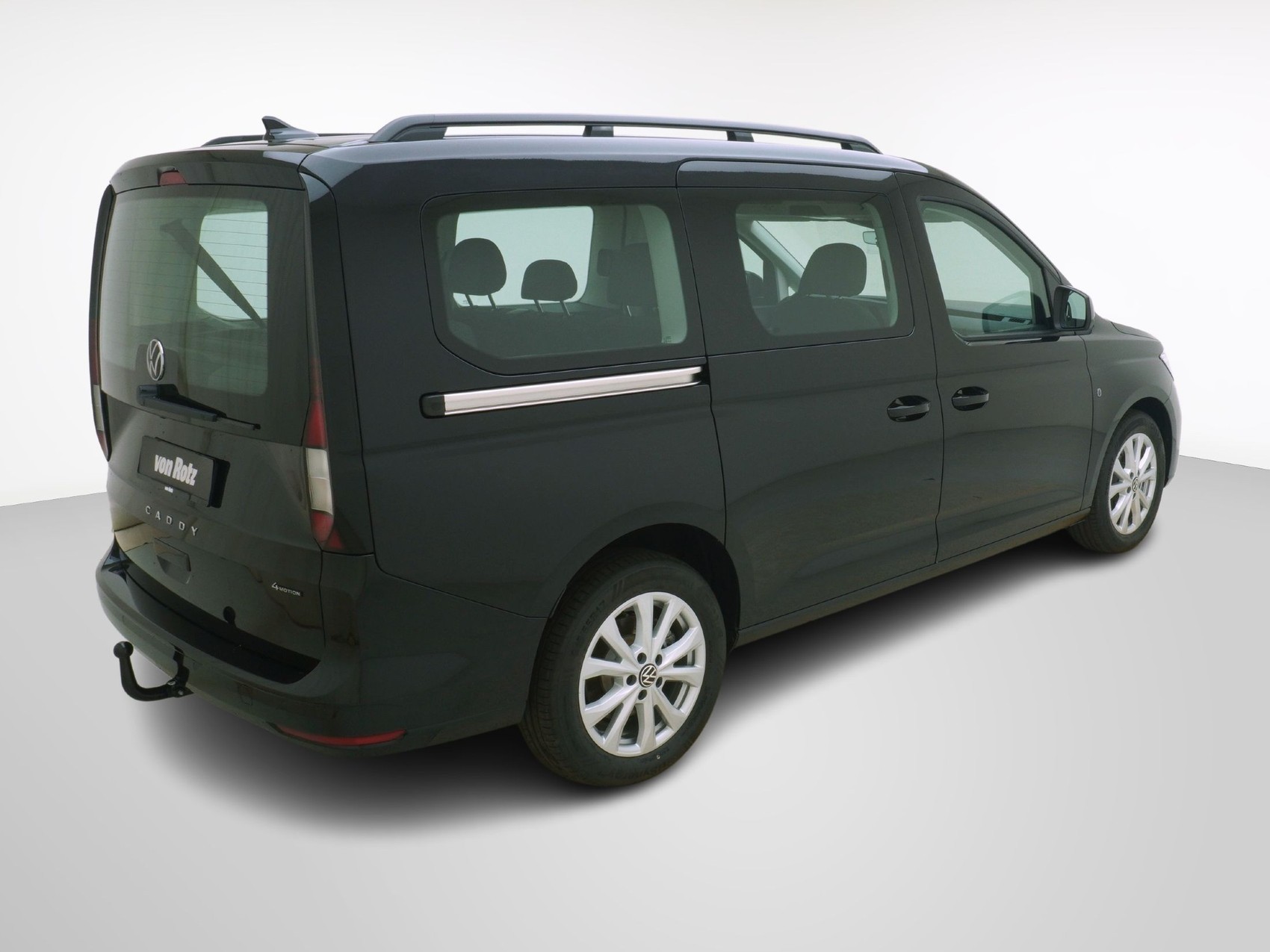 VW Caddy Maxi 2.0 TDI 4Motion-image-4