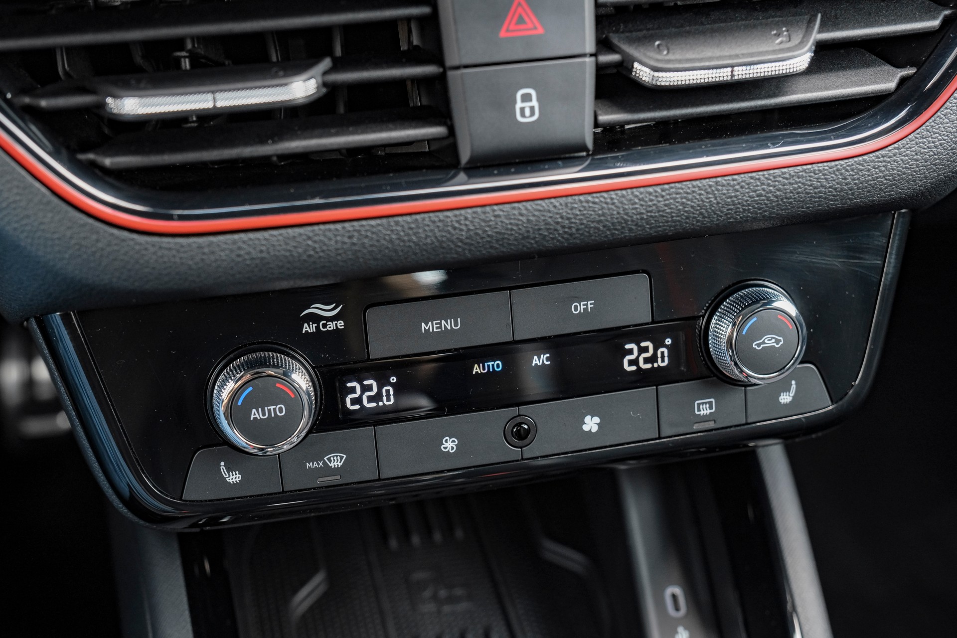 SKODA Kamiq 1.0 TSI Monte Carlo DSG-image-19